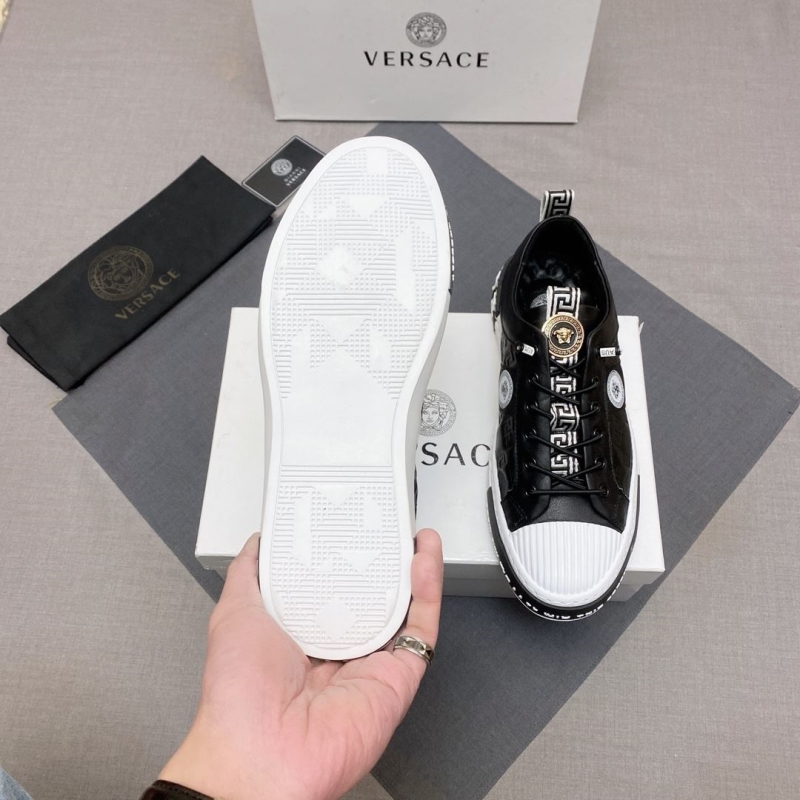 Givenchy Sneakers